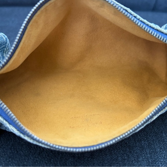Louis Vuitton Denim Trousse GM Zip Pouch - Picture 8 of 15